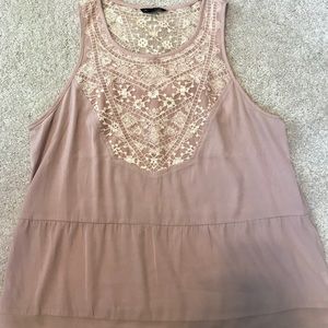 pink with cream lace detail american eagle blouse